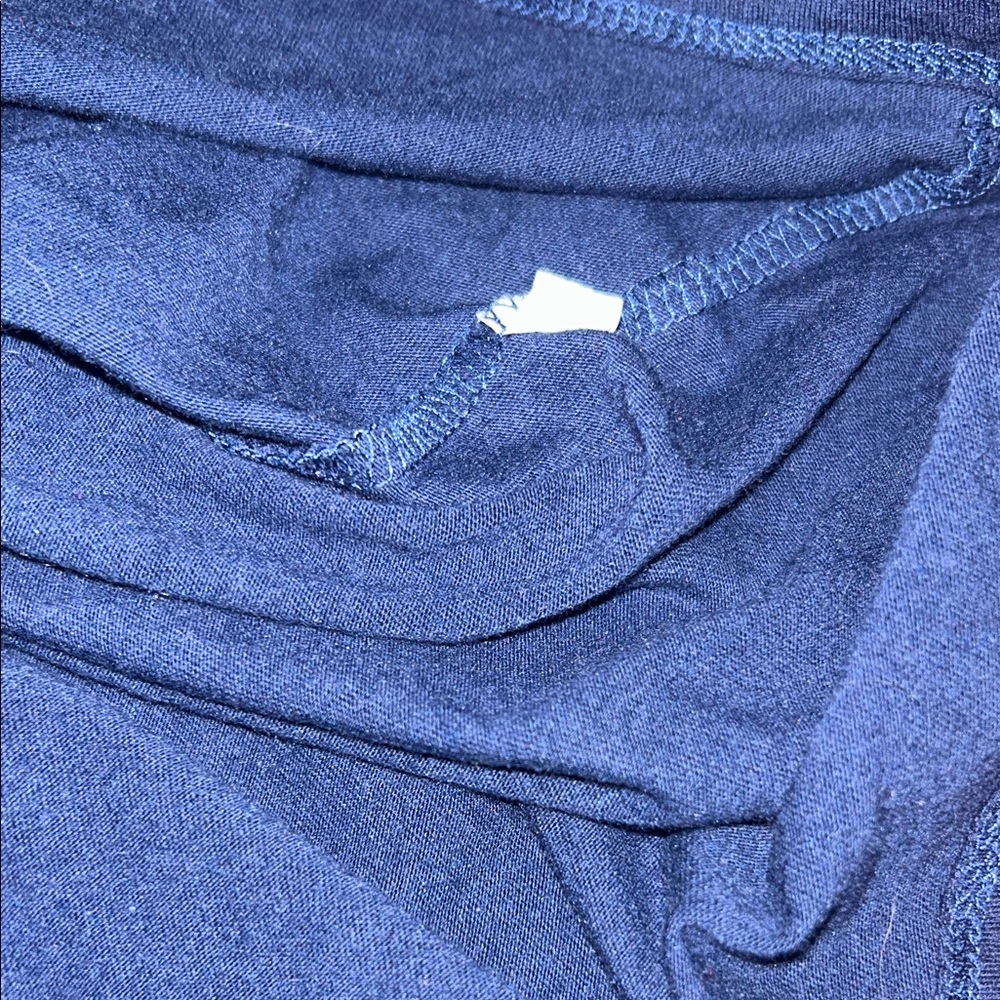 Fox Navy Tee with Subtle Pattern - Picture 4 of 5